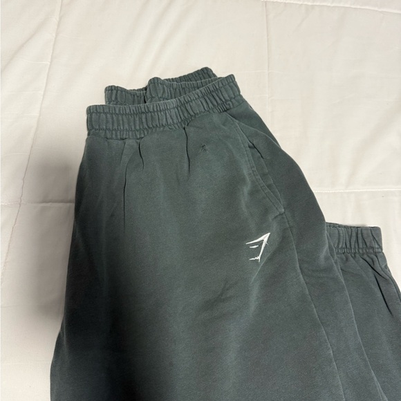 Gymshark Pants - Gymshark green Joggers